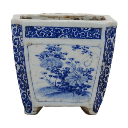 Japanese Octagonal Pot – Floral Motif